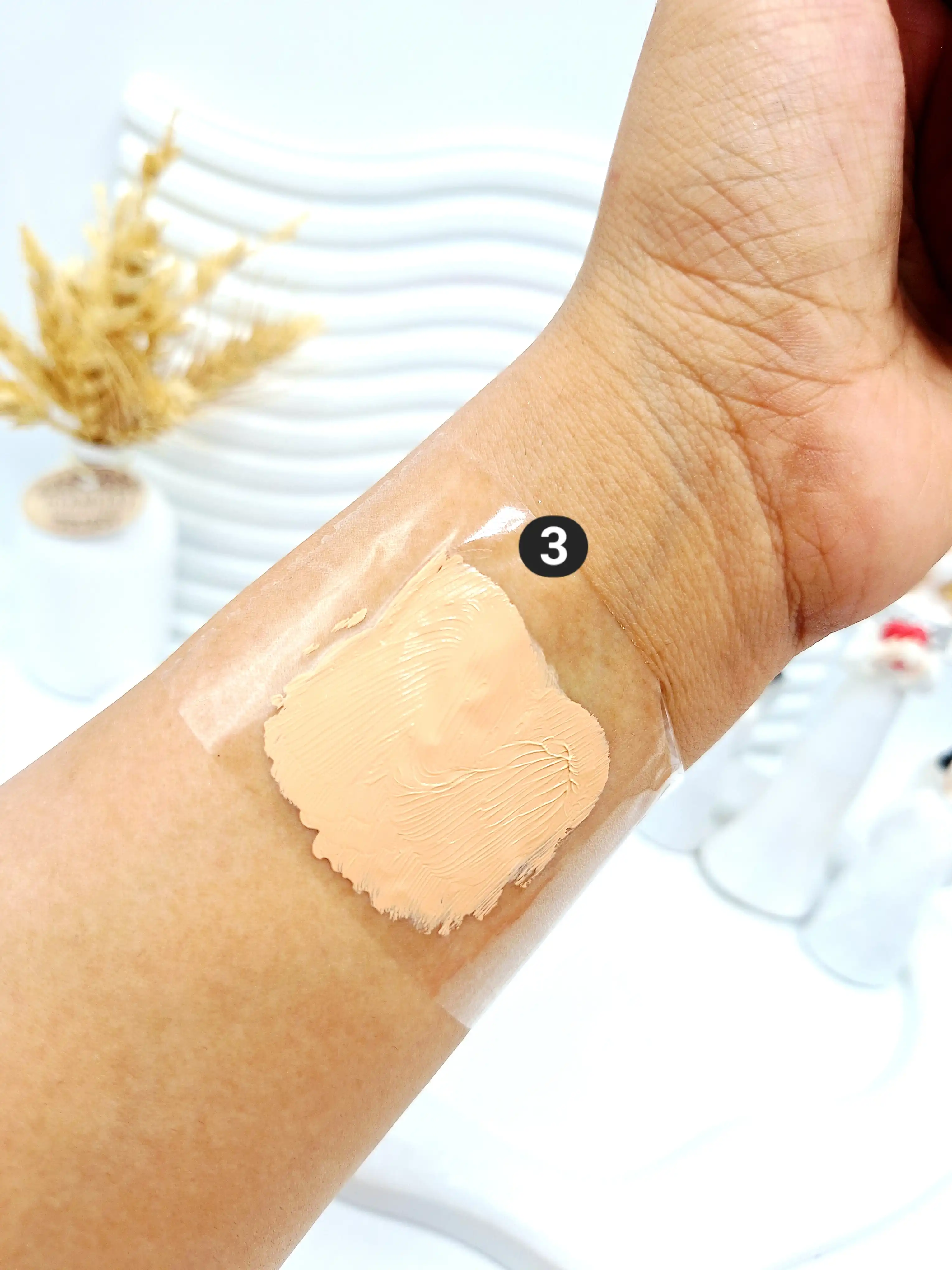 کرم پودر SPF 50 حجم 60 میل برند گلد آنجل کد 1627